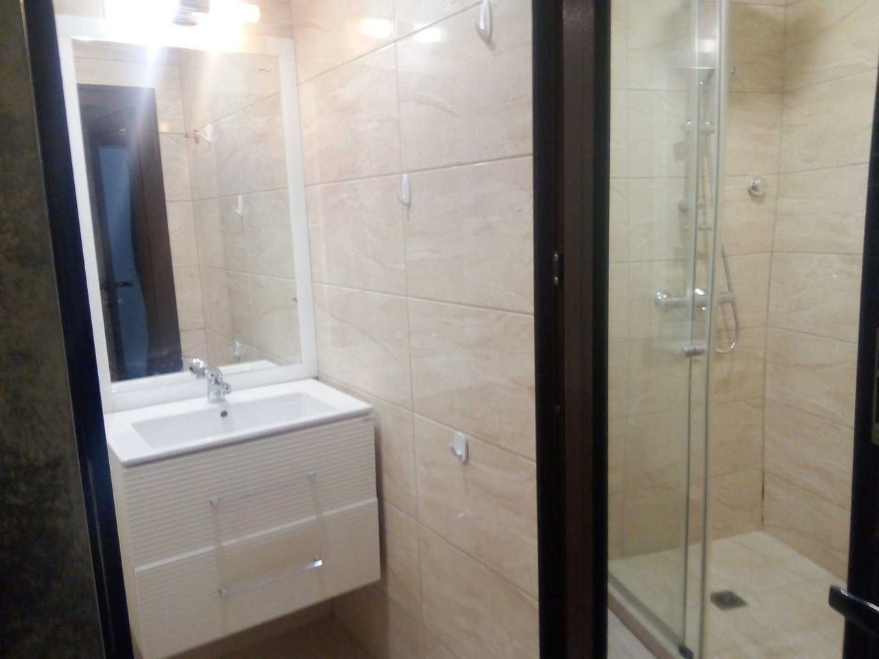 Дава се под наем Многостаен апартамент в Бургас, Лазур - 120 кв.м за 700 € - Снимка #4