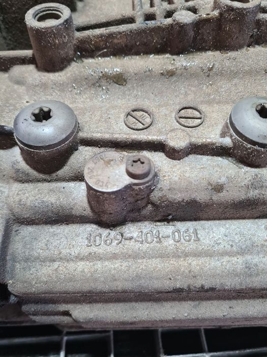 Cutie de viteze BMW X3 E83 Facelift 2.0 Diesel 2006 - 2010 150CP Manuala 6 Trepte M47 ...