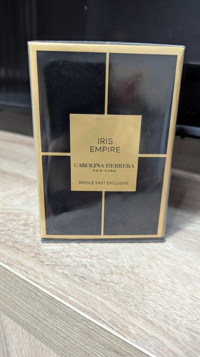 Calorina Herrera Iris Empire