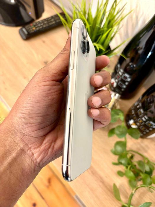 iPhone 11 Pro – 256GB - Отлично състояние