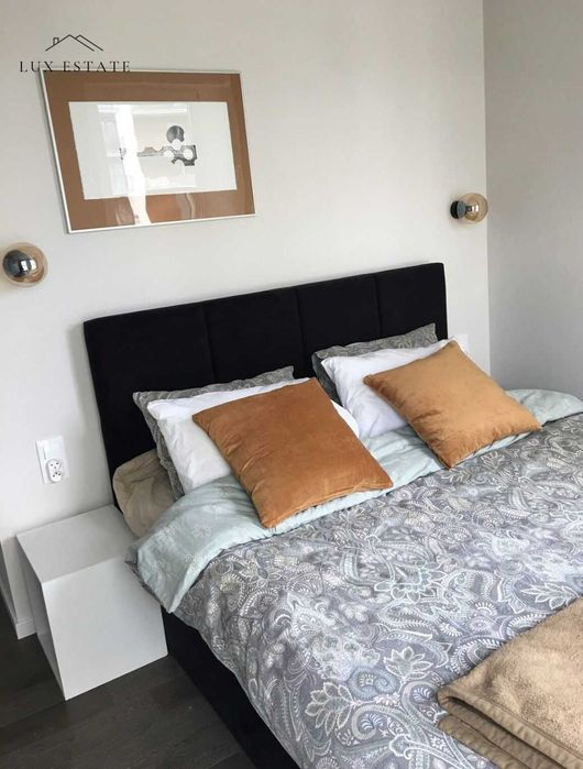 Продава се Двустаен апартамент в София, Кръстова вада - 65 кв.м за 3308 €/кв.м - Снимка #2