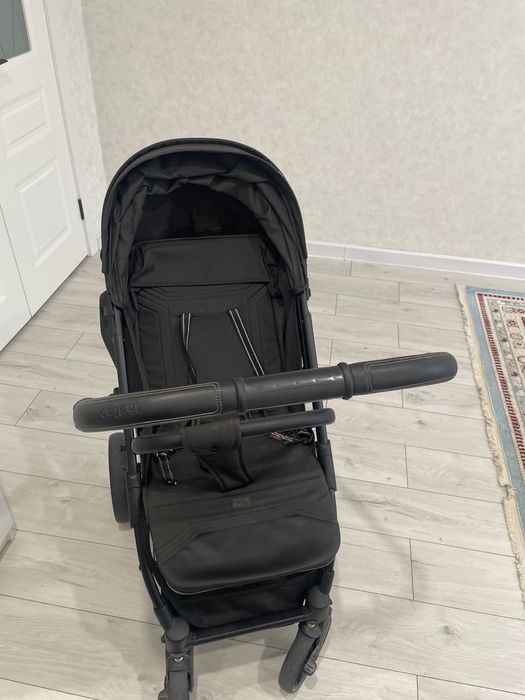 Коляска прогулочная детская