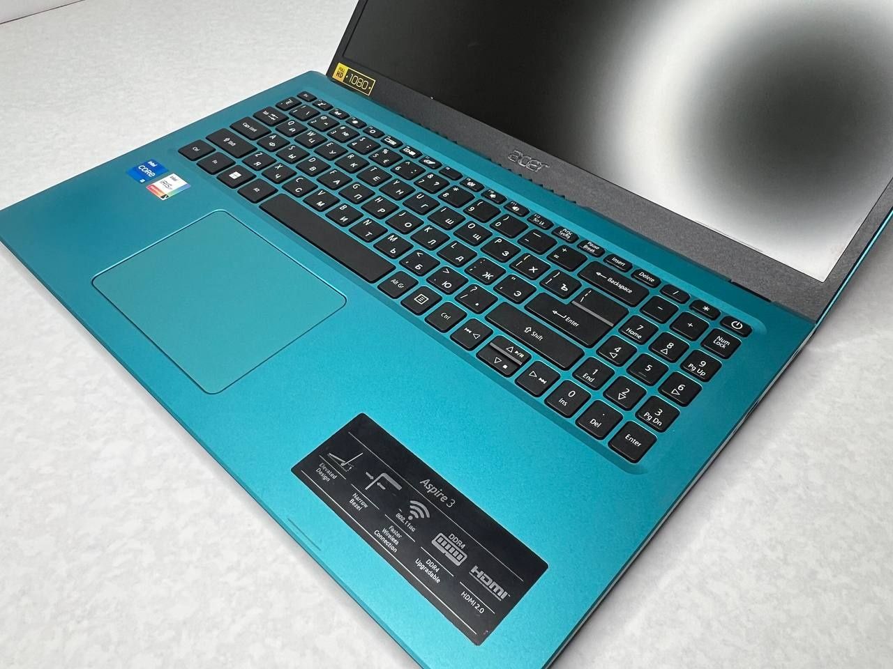 Мощный Ноутбук Acer Aspire, intel Core i5 8/256 в идеальном состоянии
