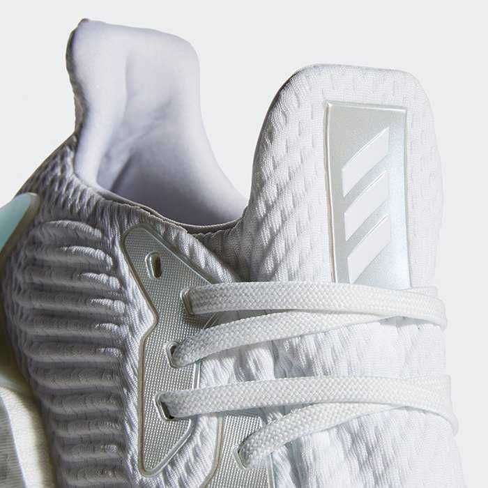 Оригинални  маратонки *ADIDAS ALPHABOOST  * EU- 41 1/3