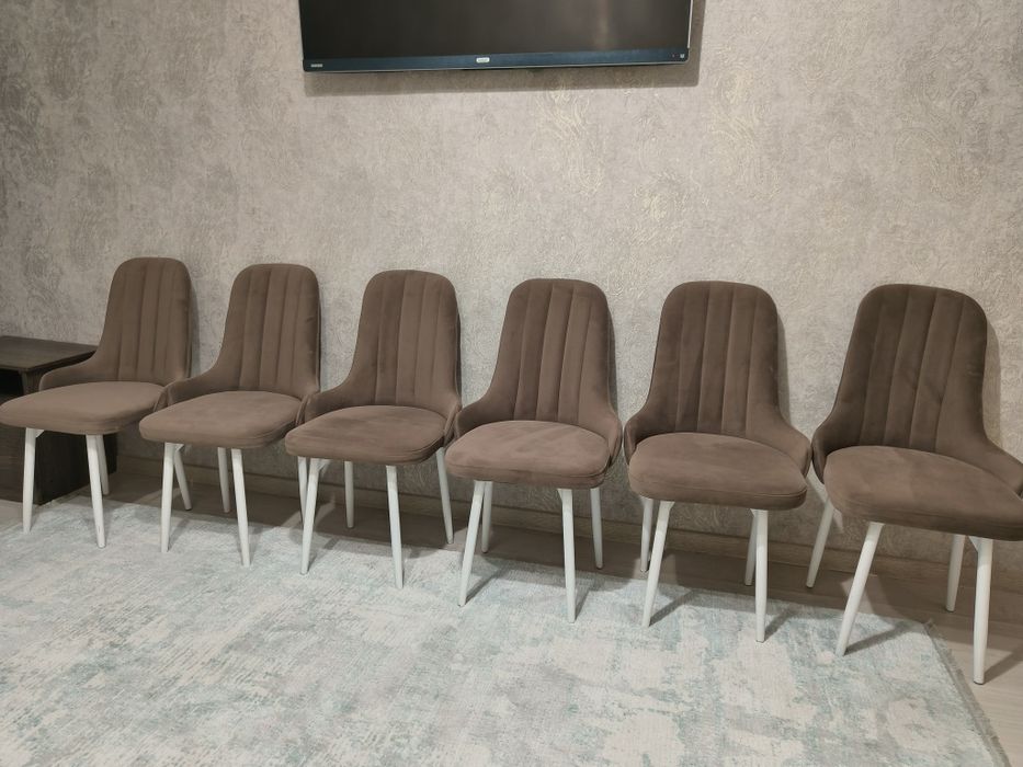 Продам стулья с усиленными ножками