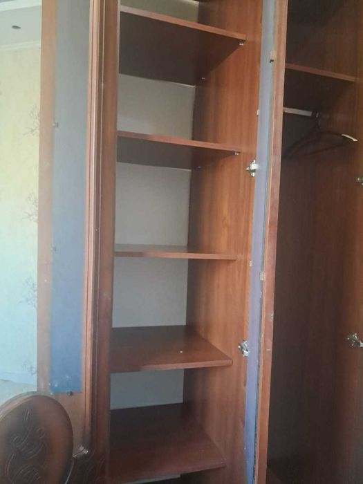 шкаф для одежды в отличном состоянии