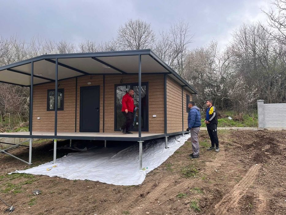 Fundatii cu micropiloti metalici insurubati Krinner, Piloni șurub