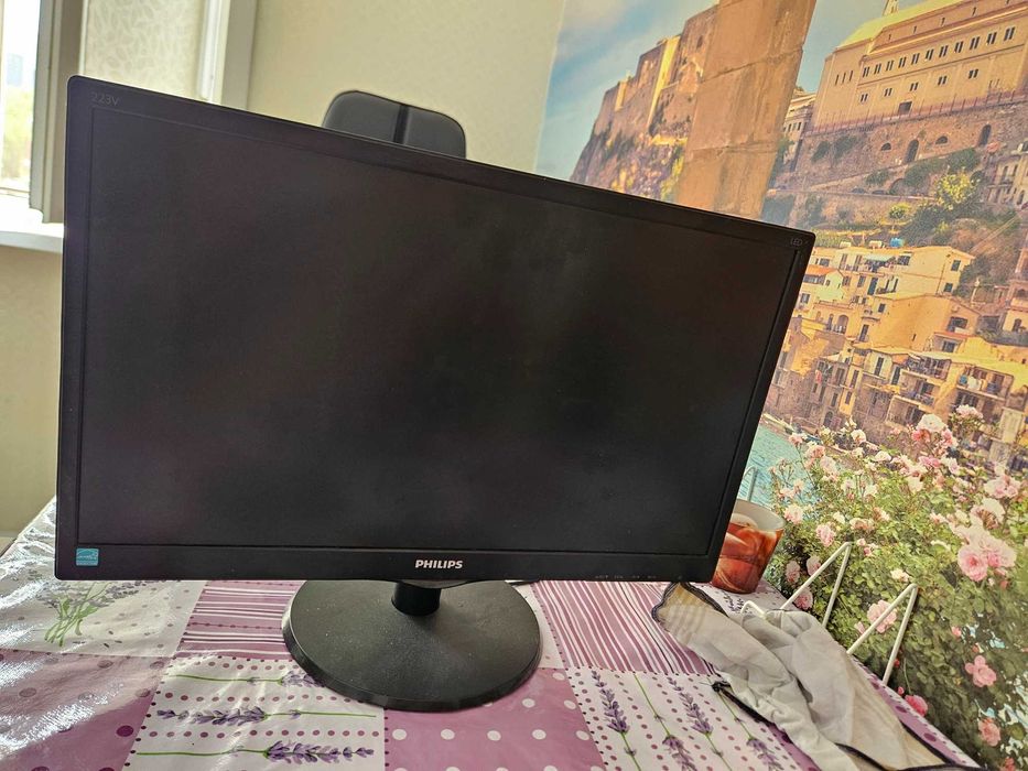Монитор 21.5" Philips HDMI\VGA