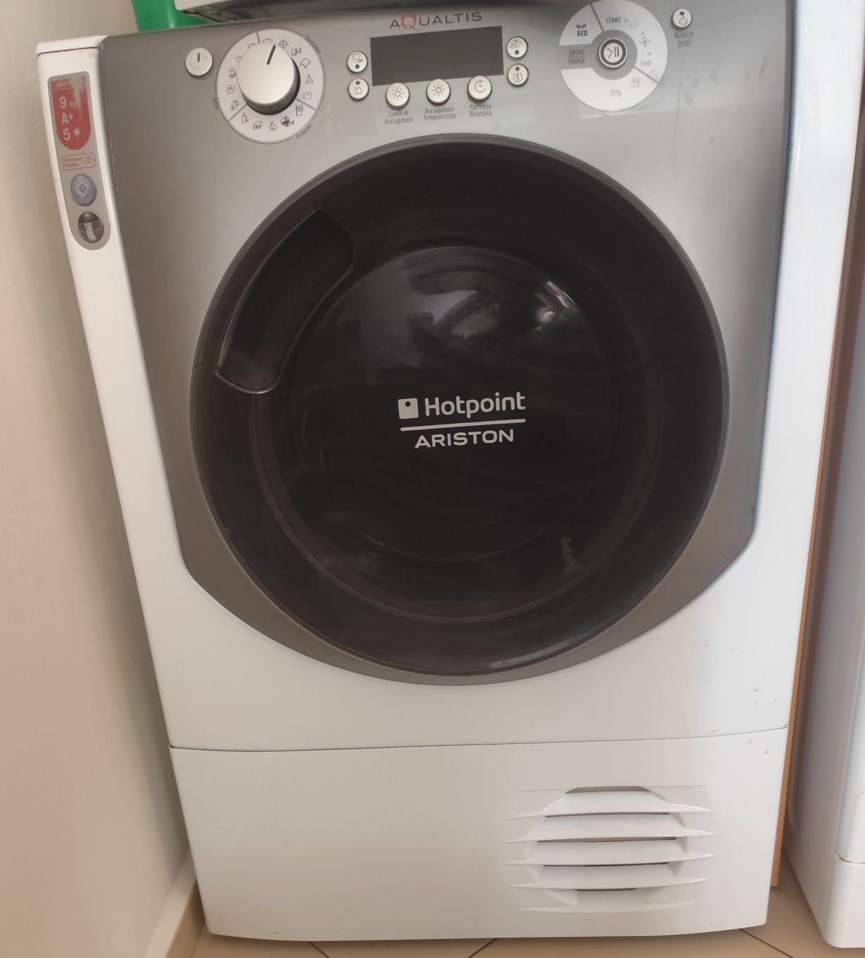 Сушилня Hotpoint Ariston 9кг.