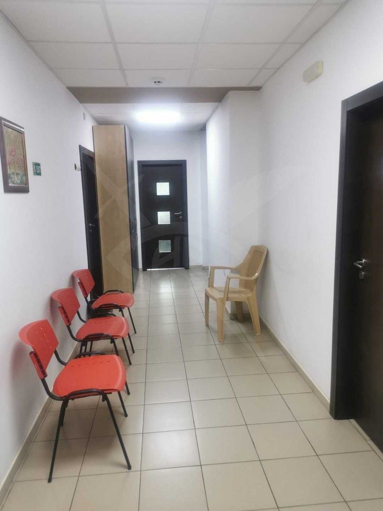 Продава се Магазин в Варна, Младост 1 - 812 кв.м за 1355 €/кв.м - Снимка #6