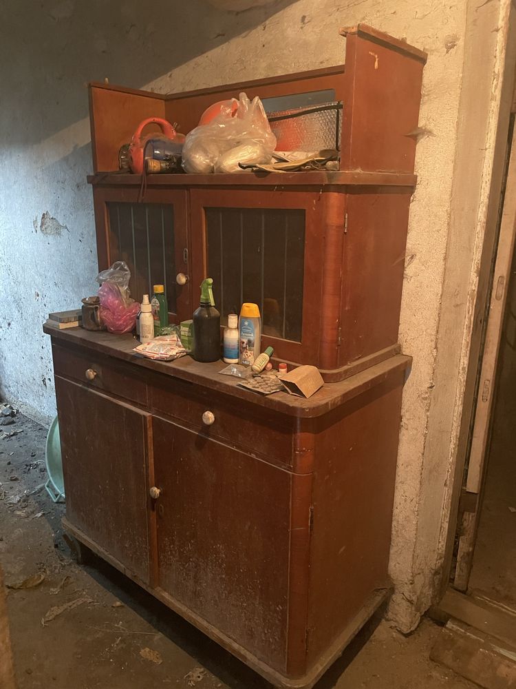 Продам комод дерево