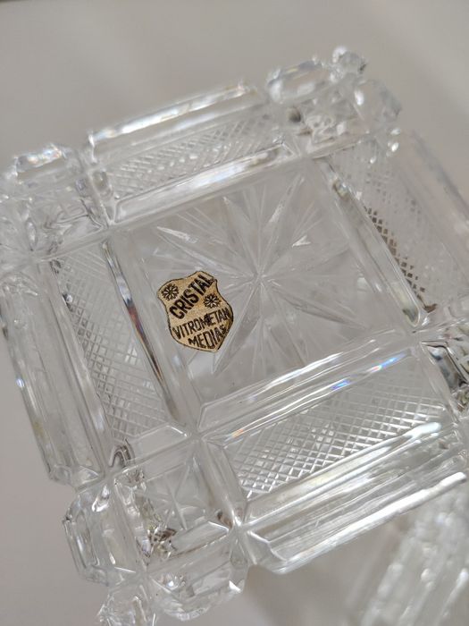 Set decorativ din cristal – vaze, sfeșnice și boluri elegante - Brasov
