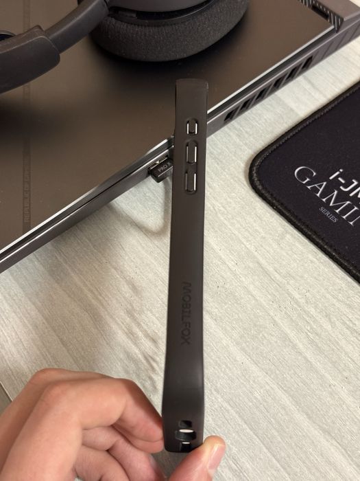 Husa Mobilfox 16 pro