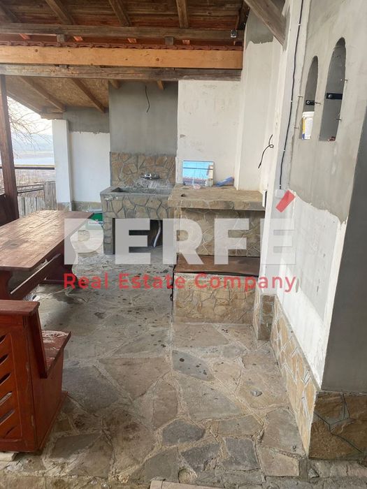 Къща в Бургас, област-гр.Айтос площ 86 цена 99000