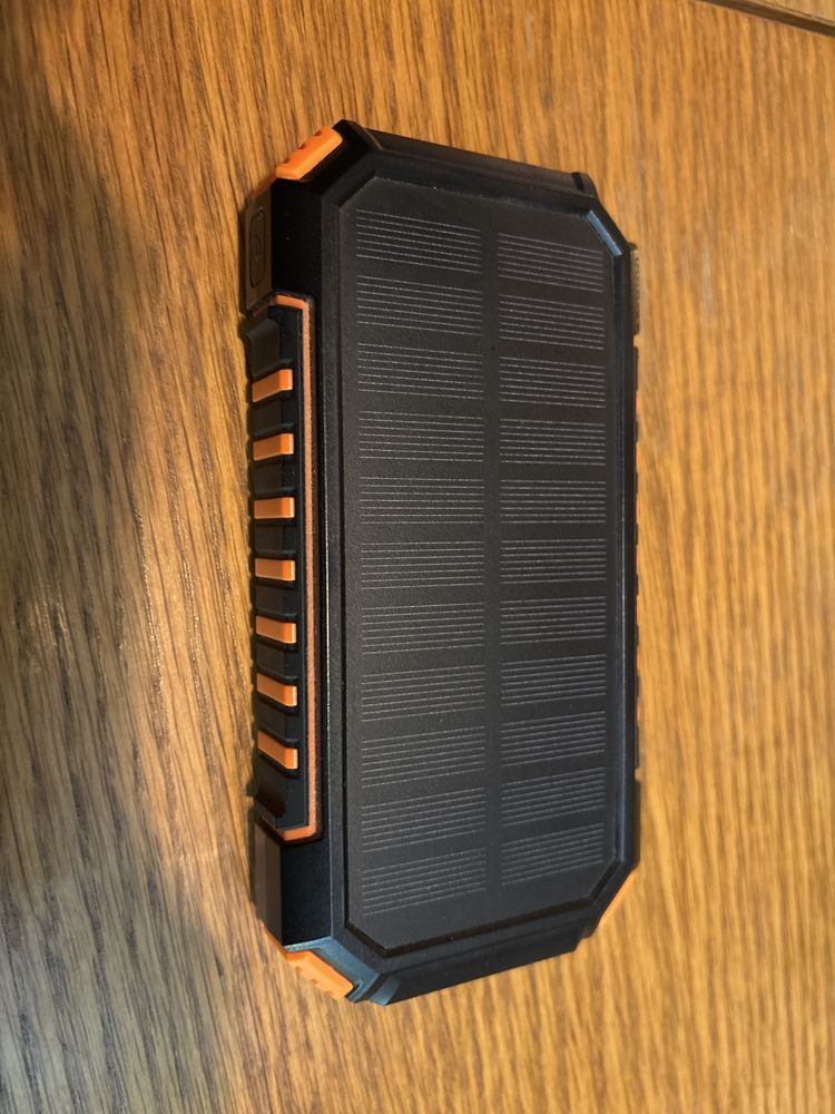 Power bank / solar