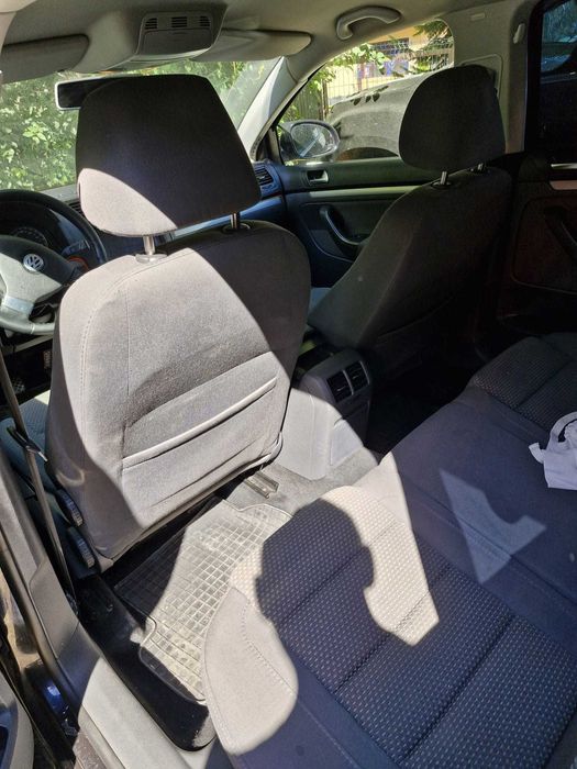 Golf 5 break 3400 €