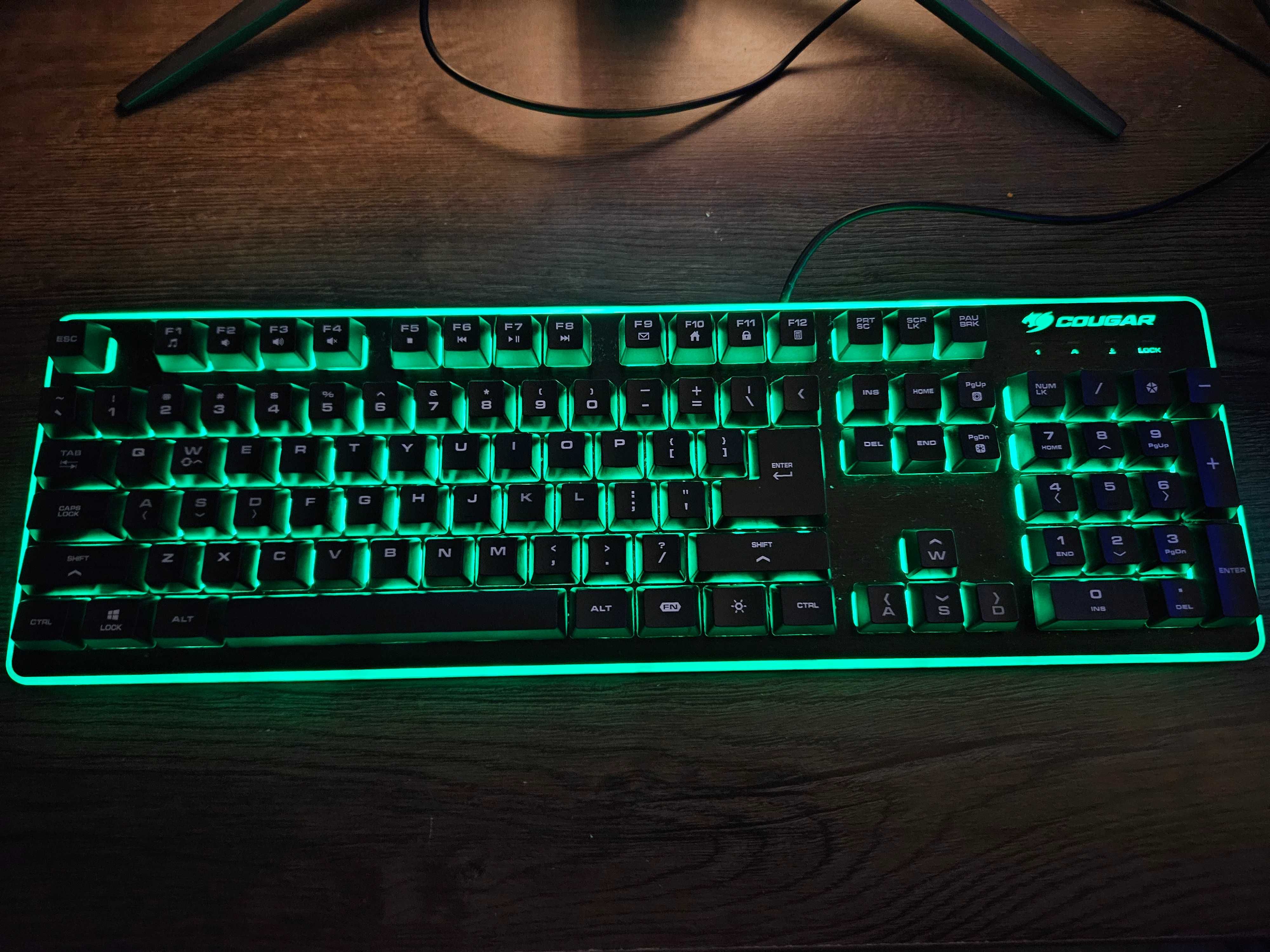 Клавиатура Cougar cor RGB, механична
