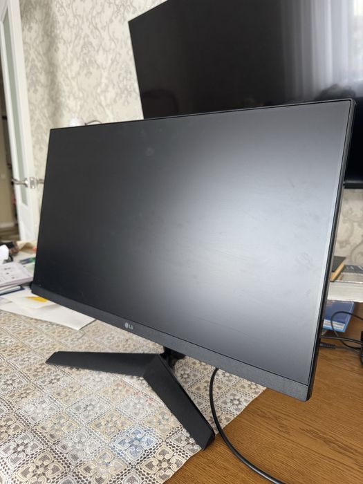 Монитор LG 144Гц