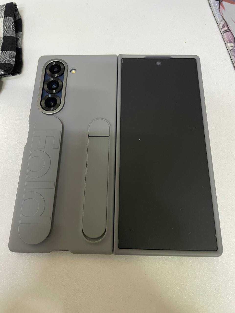 Samsung Galaxy Z Fold 6