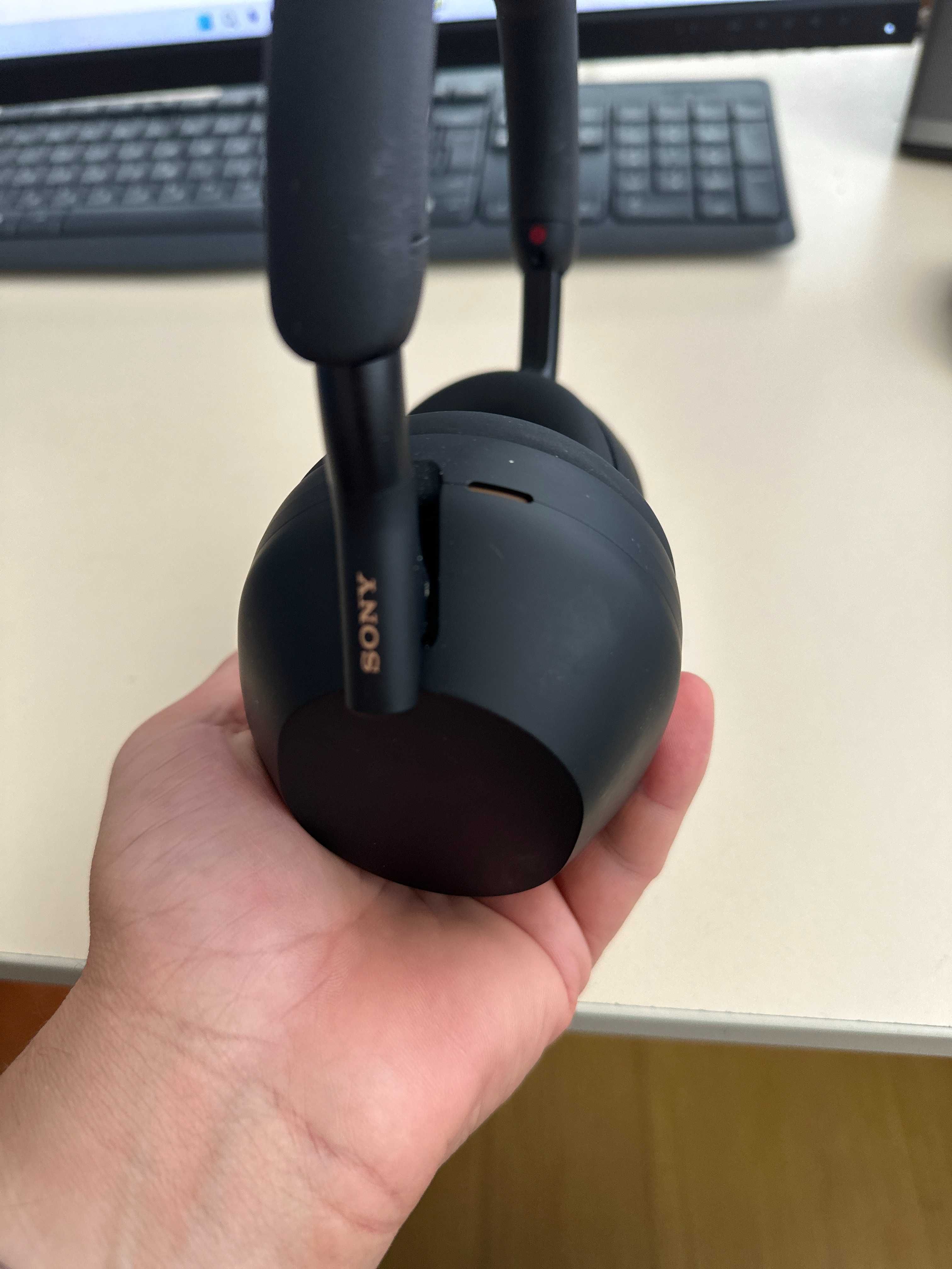 Слушалки Sony WH-1000XM5