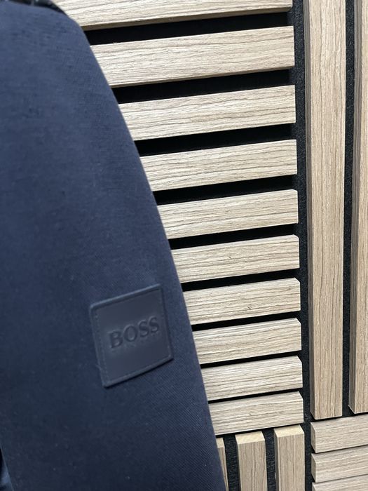 Hugo Boss : Seeger 35 Insulated  -Преходно хибридно Л  / Оригинал