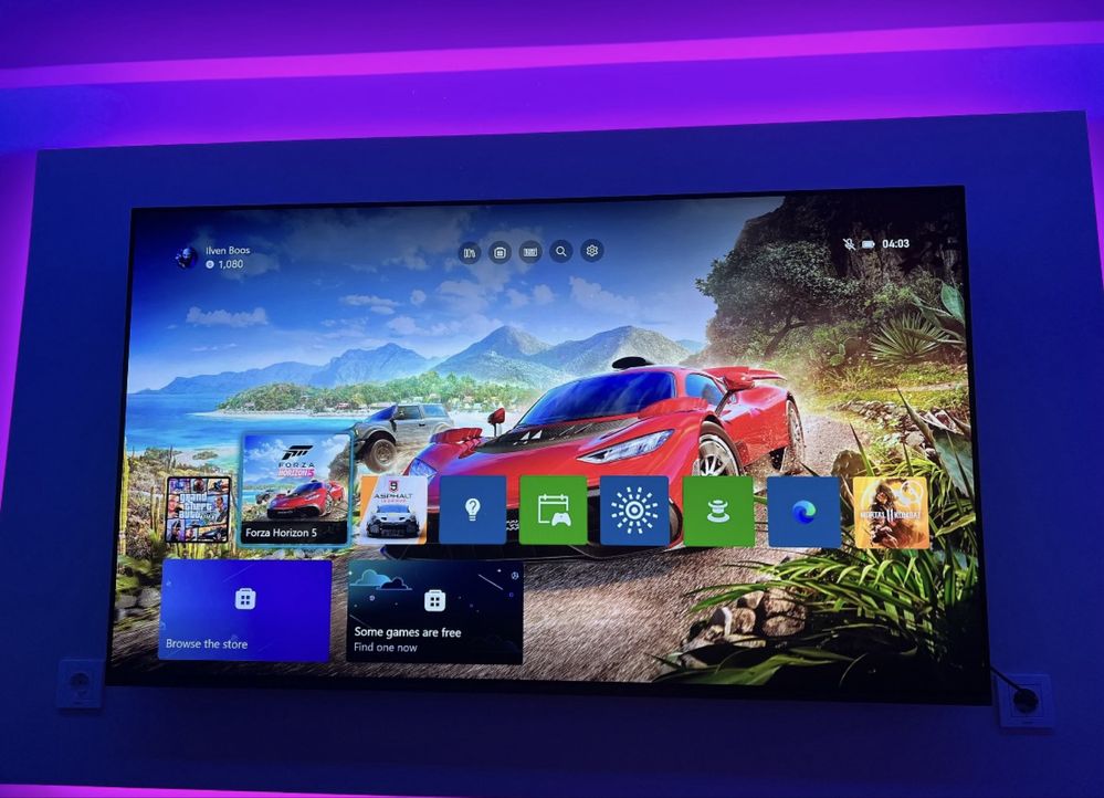 Xbox one s +станция за джойстик