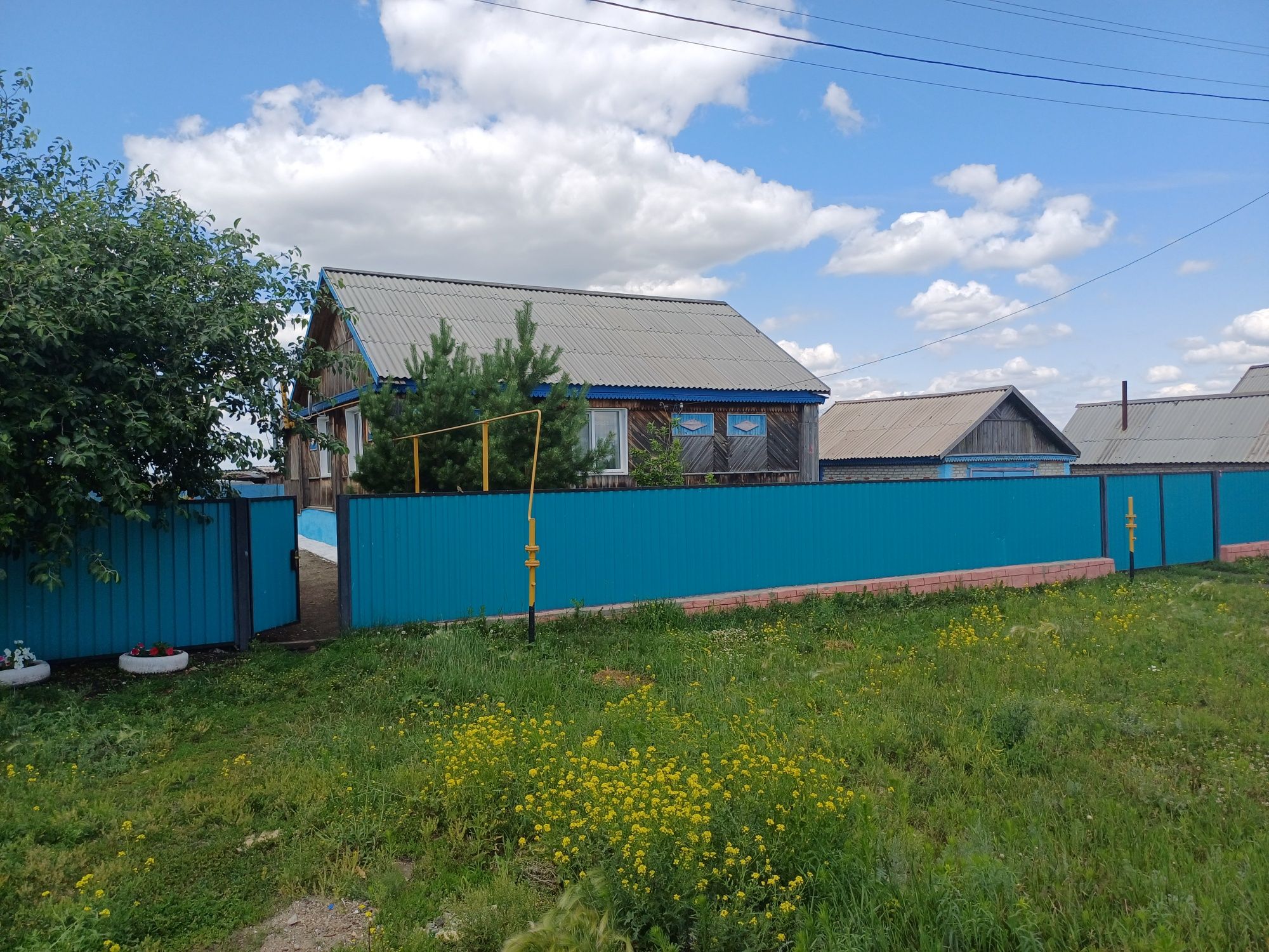 Продаётся дом в селе, Карабалыкский район.