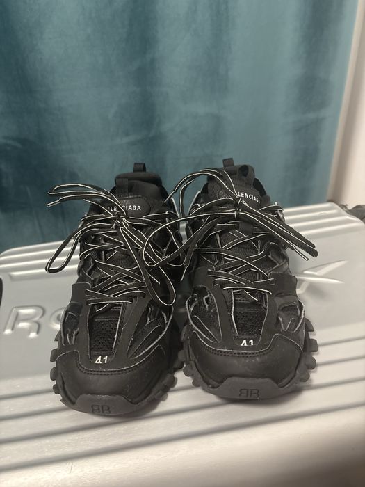 Balenciaga track 41