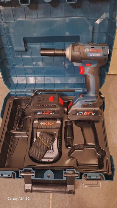 Ударен Гайковерт Bosch 18w.