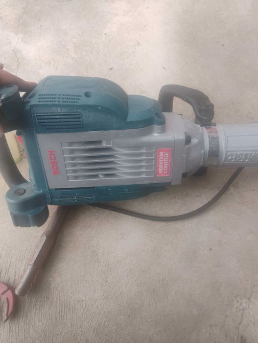 Bosch Hammer 1750