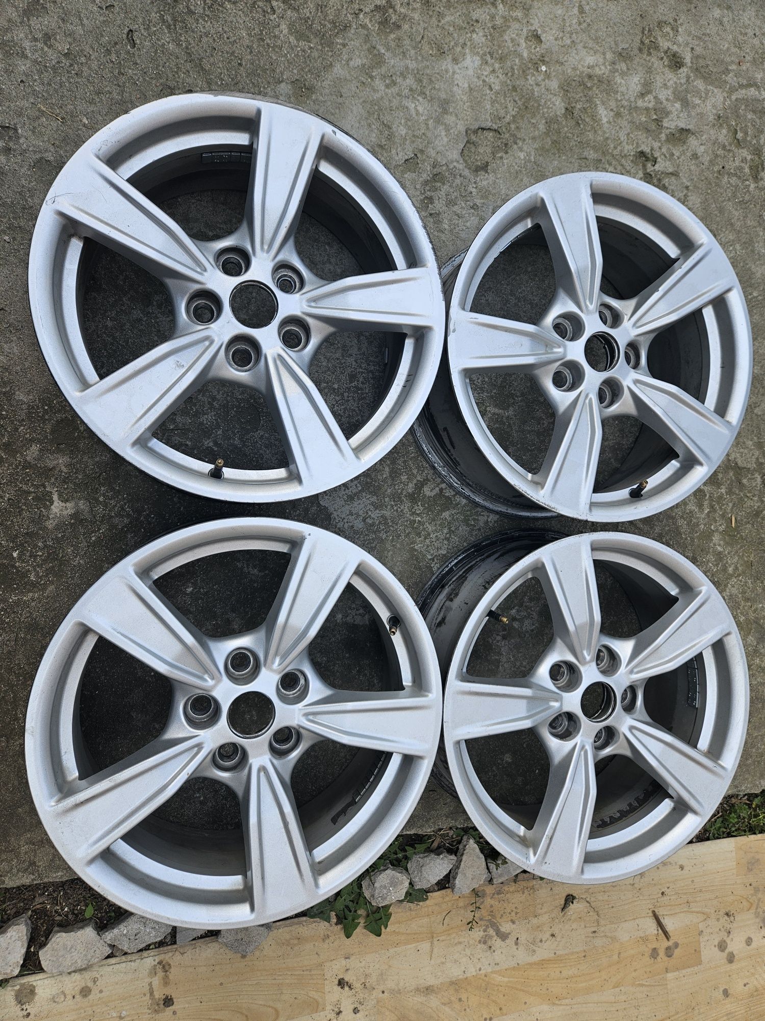 Продам диски R17