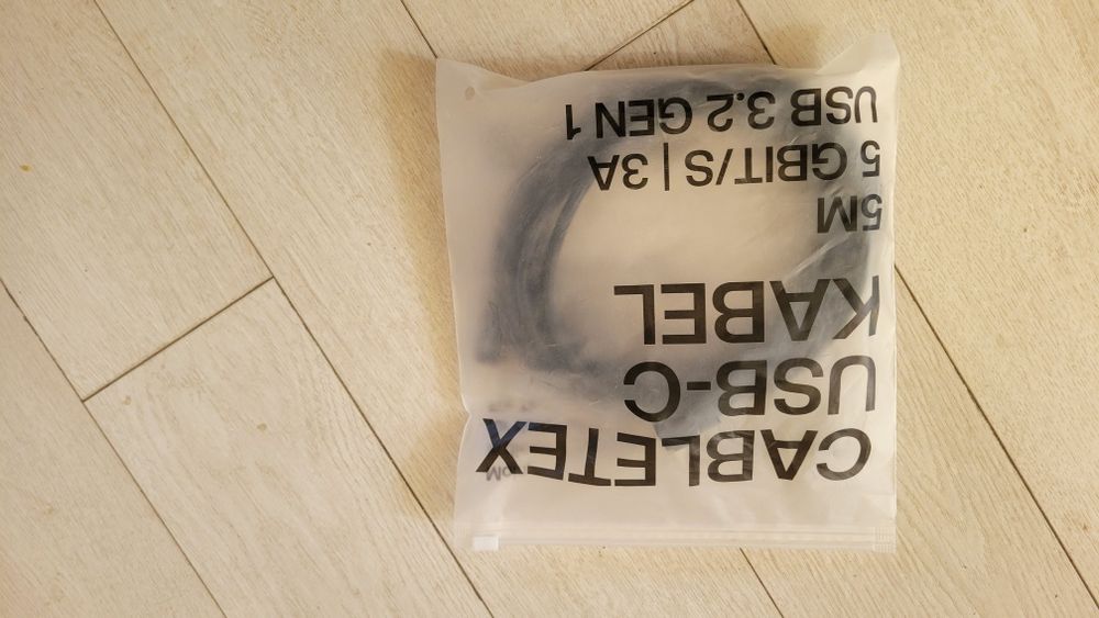 Кабел за Meta Quest 3