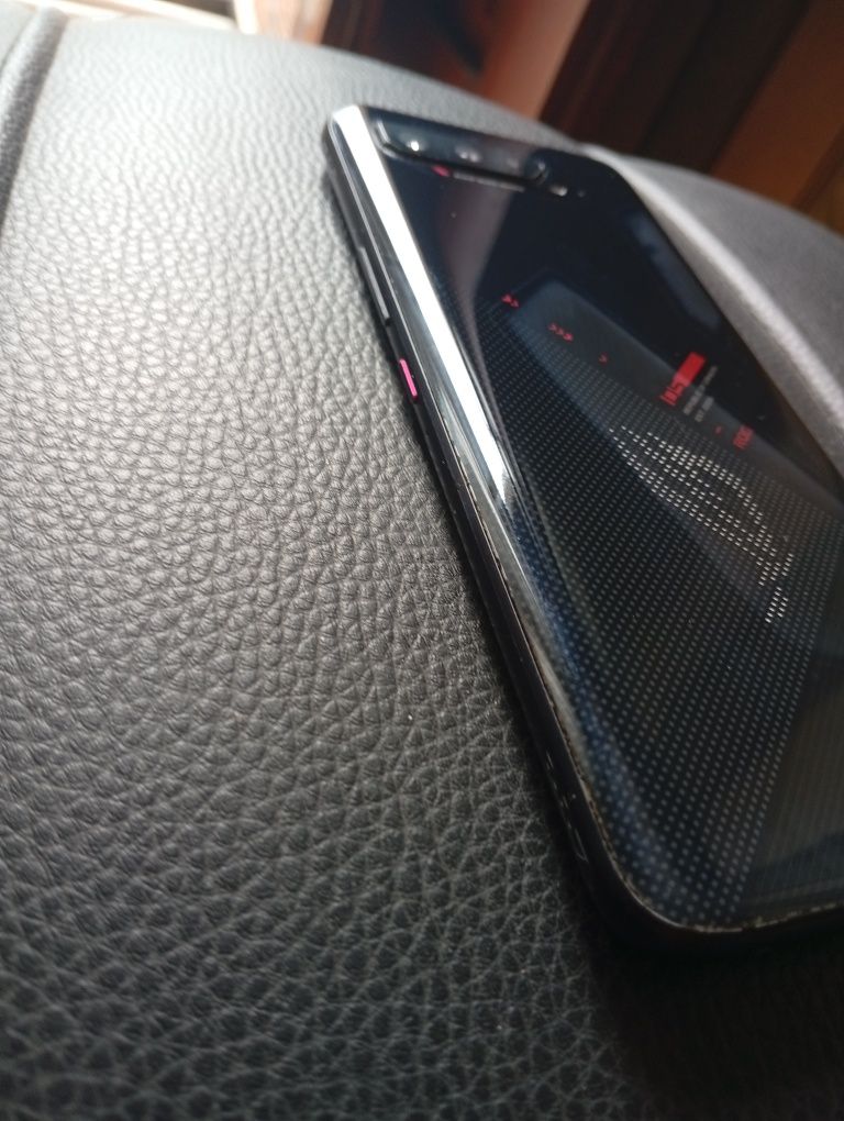 Asus ROG phone 5 16GB RAM