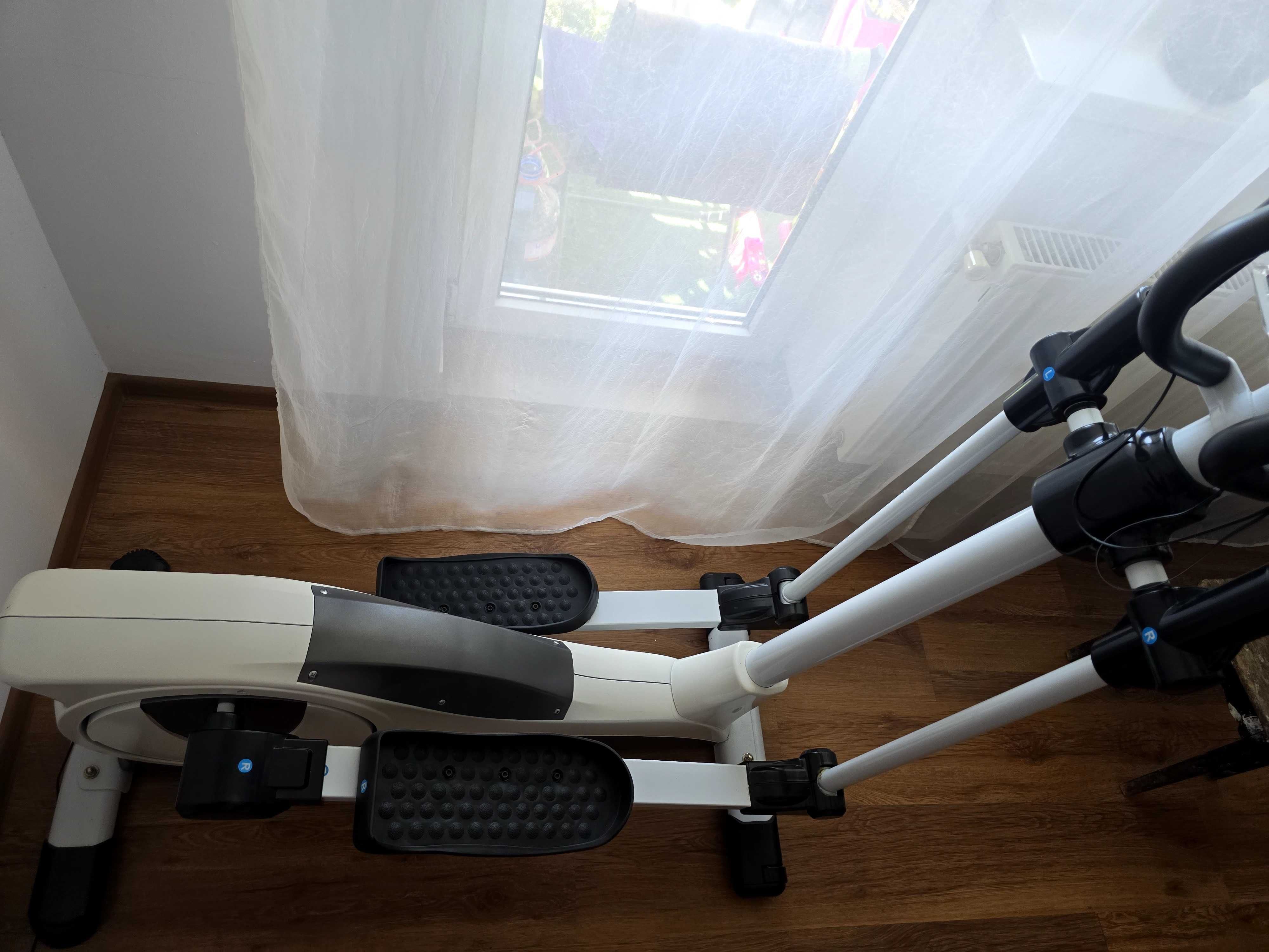 BICICLETA ELIPTICA MAGNETICA Fit tronic 1500 E, stare foarte buna