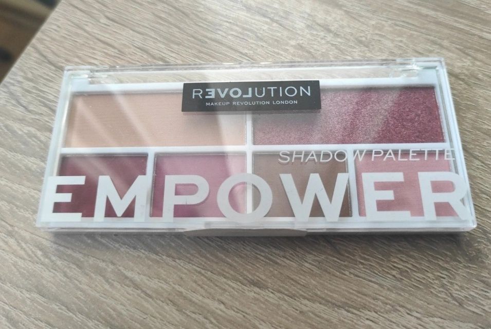 Paleta make-up Revolution