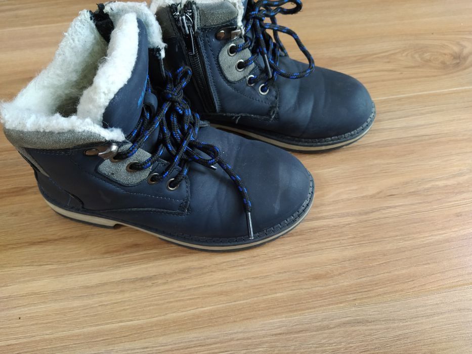 Боти за момче