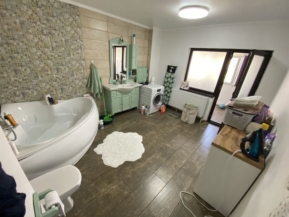 Vand apartament 3 camere 100mp Unirii sud