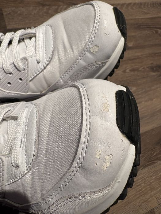 Маратонки найк и ню баланс