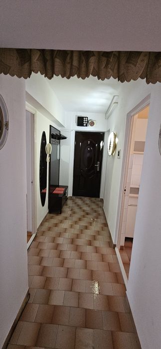 Apartament 3 camere, dec, 67 mp, Et. 4, Str. Pietei, Bl. 30, Zona Pod