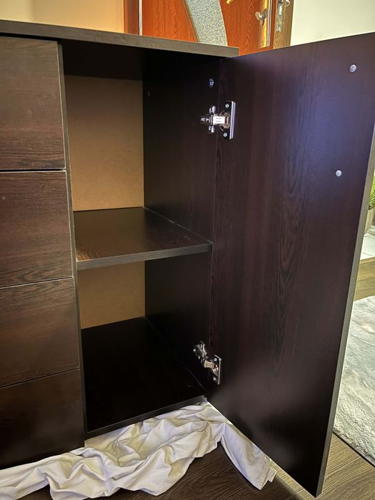 Предлагам почти нов Скрин