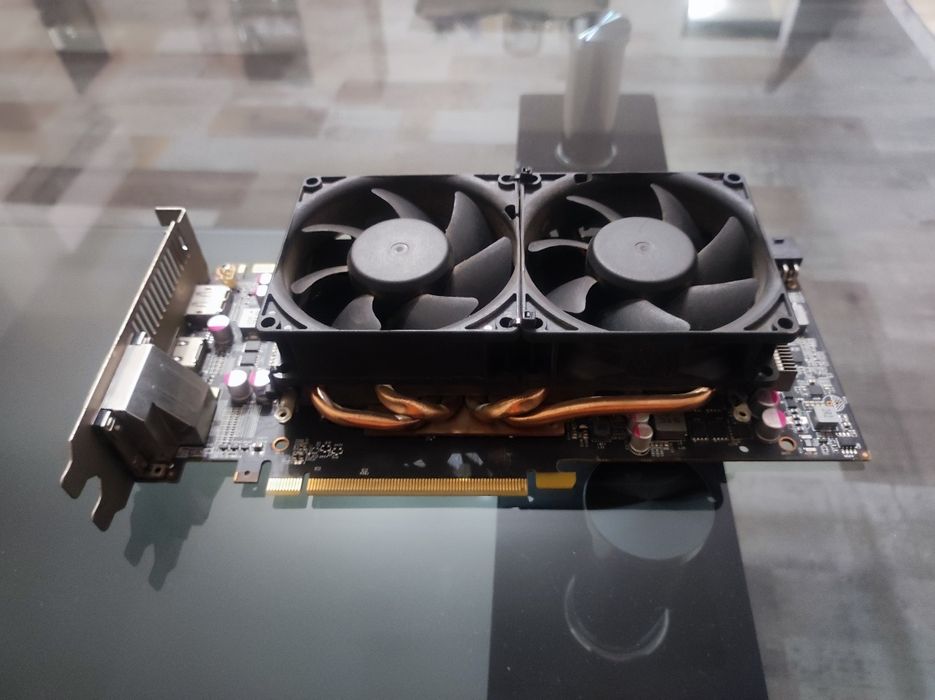 Видеокарта GTX 1070 - 8GB