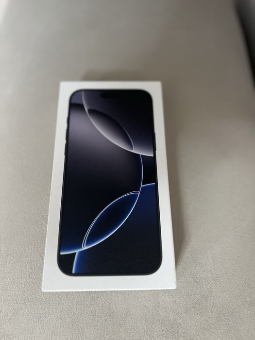 Продам IPhone 16 pro max 256mb новый