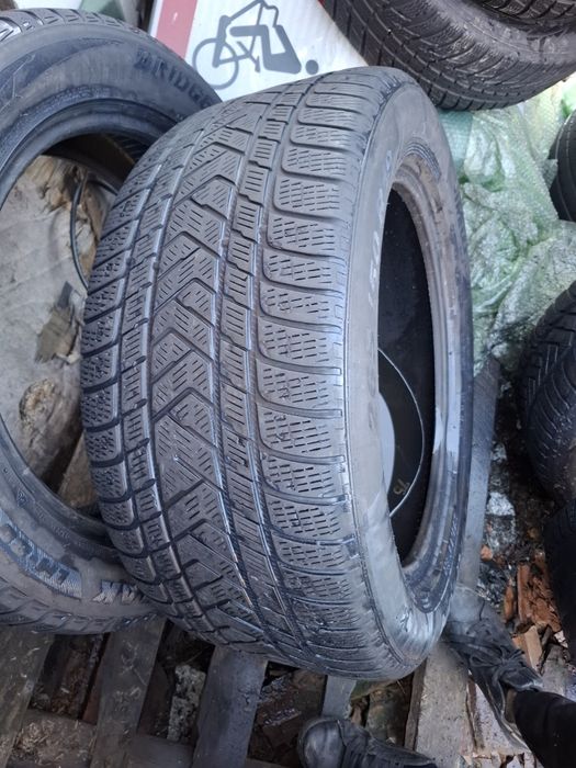 Vand 1 anvelopa 265 50 19 pireli de iarna