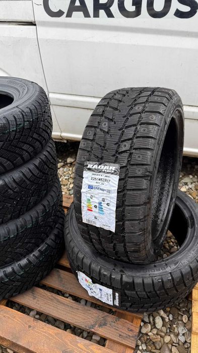 CAUCIUCURI  iarna noi 225 45 r17 anvelope 225/45/17 M+S