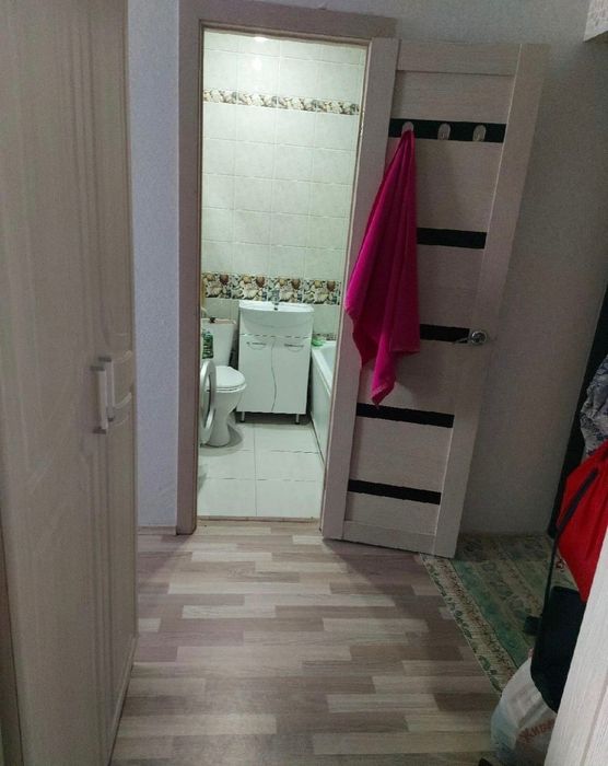 В районе байзакова 1к. КВ