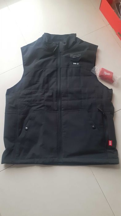 Vestã cu încãlzire Milwaukee Nou !!! 750 lei