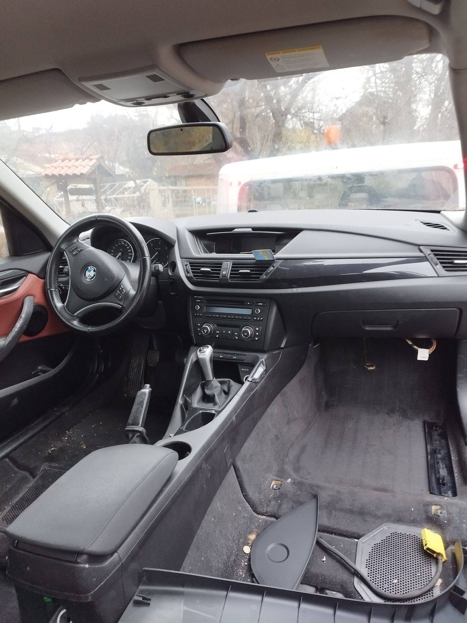 BMW X1 2.0d. S.DRIVE на части
