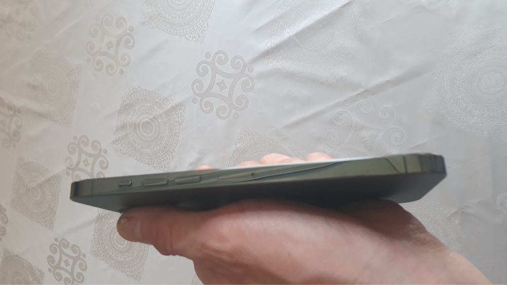 Продам Iphone 13 pro max 256gb