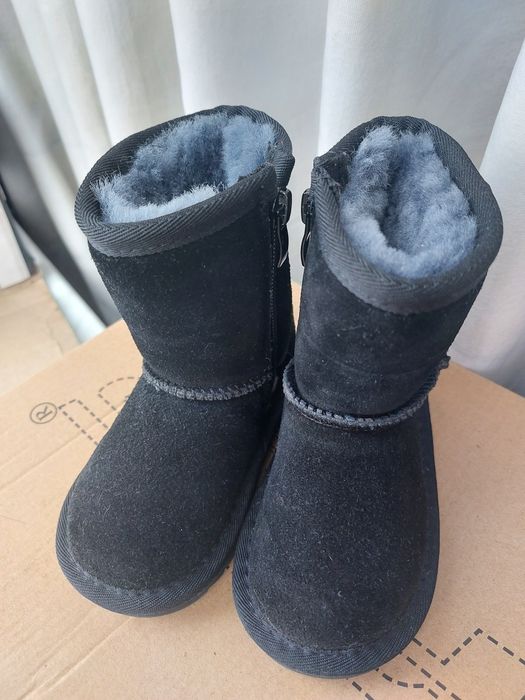 Угги детские р.23