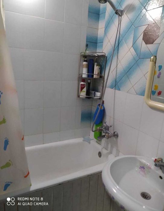 В центре города Ц1 продается квартира 4 ком 80м2